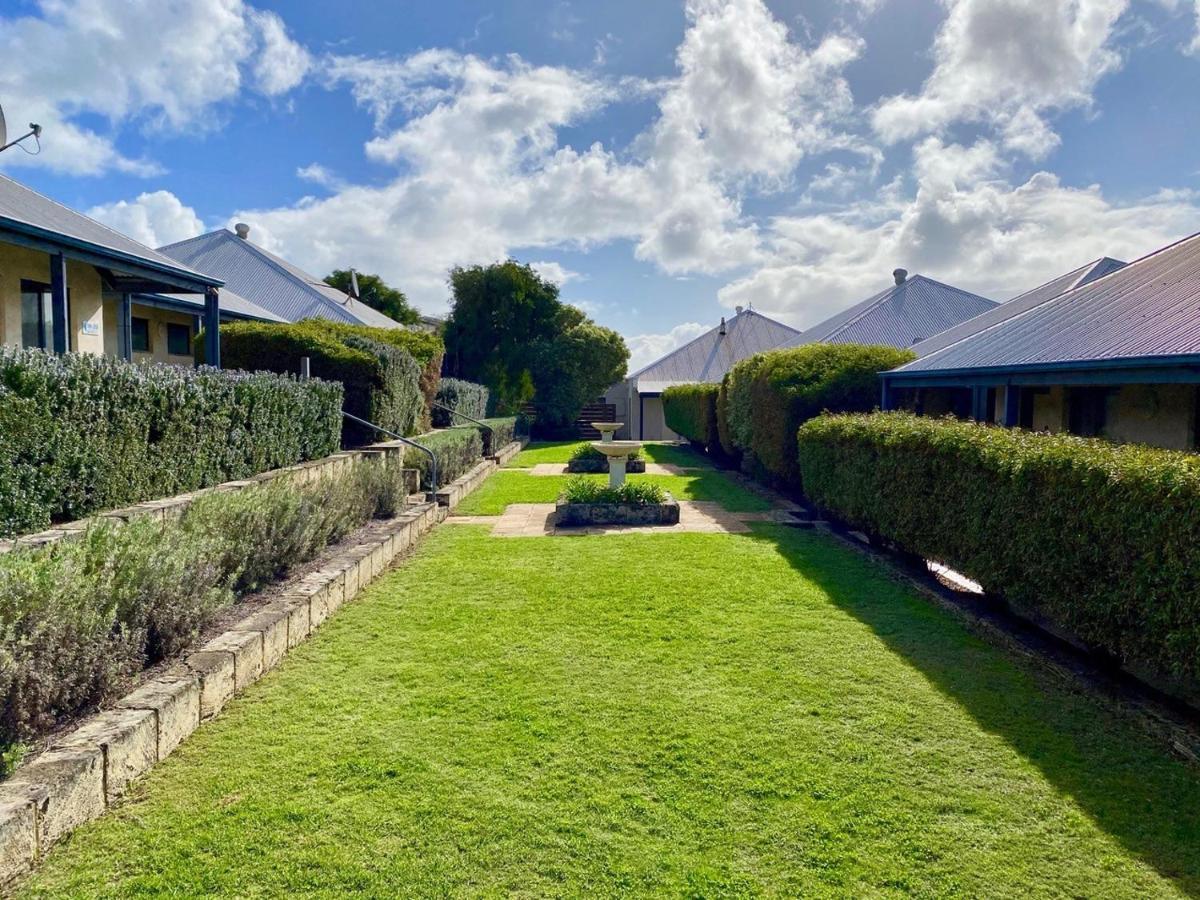 Surfpoint Resort Margaret River Bagian luar foto